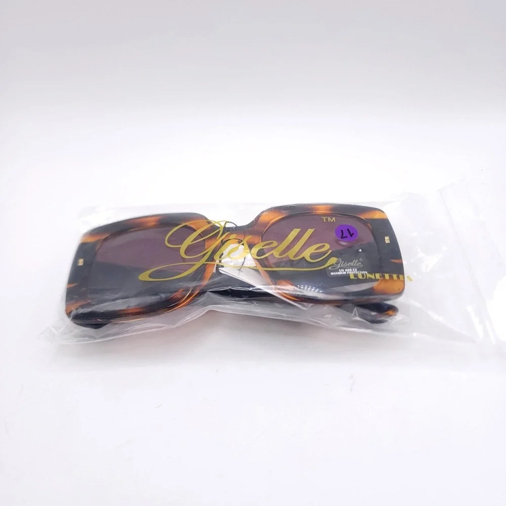 Giselle Oversized Square Sunglasses Black Tortoise Purple Gradient‎ UV400 Glam